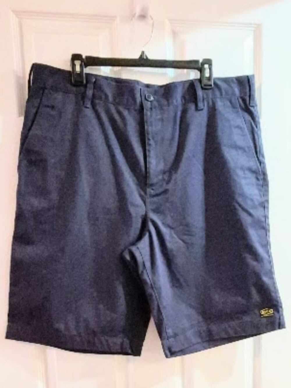RVCA The Balance of Opposites Men's Navy shorts, size 38 waist Americana Fit